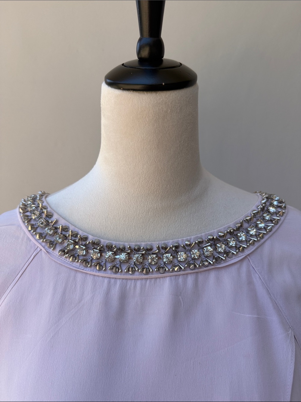 REBECCA TAYLOR Pink Jeweled Embellished Neck Sleeveless Flowy Top Size 8